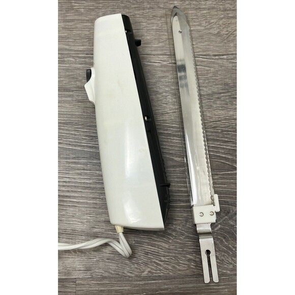 Electric Knife Slice Carve Stainless Steel + Case Universal Vintage Made in USA - Picture 3 of 15
